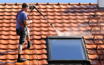roof cleaning Cwmrhos, Powys
